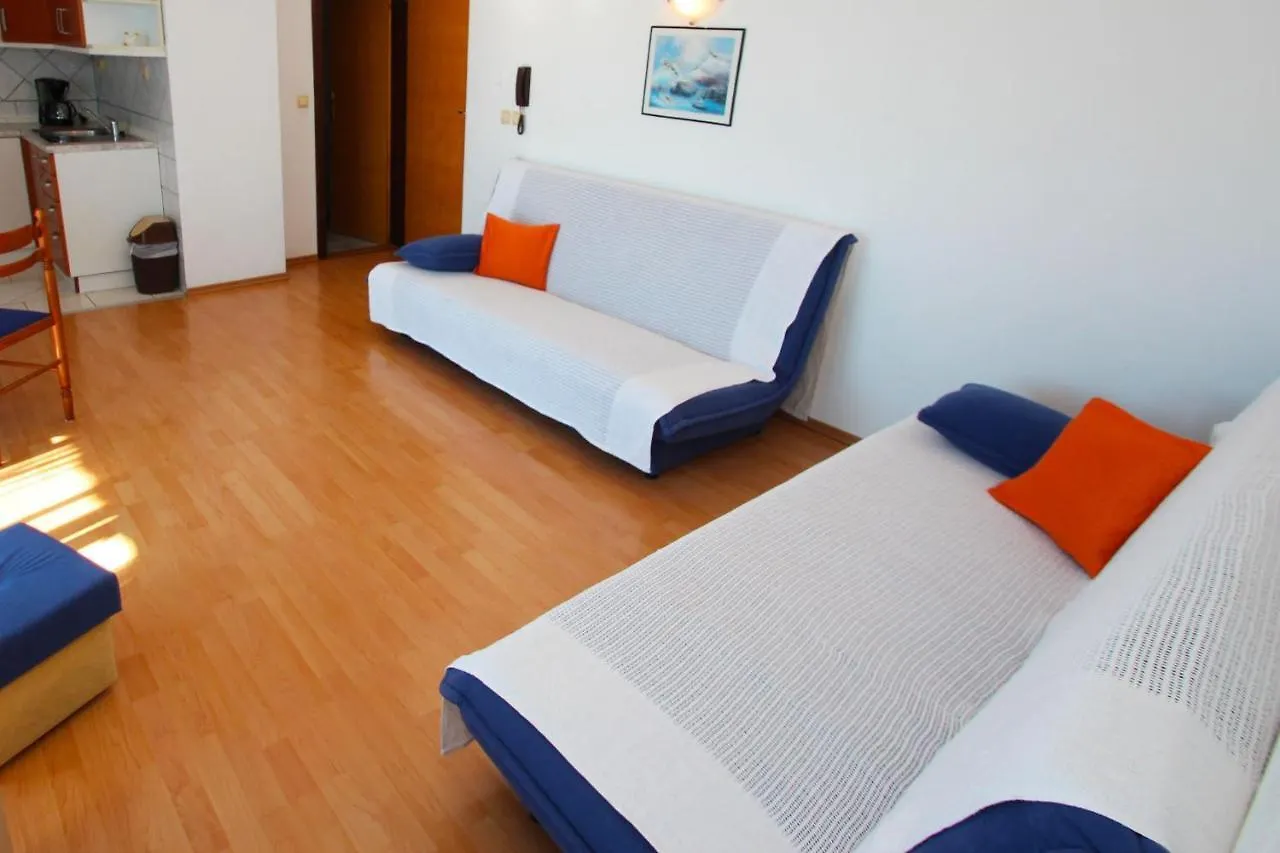Apartment Crikvenica 5553E