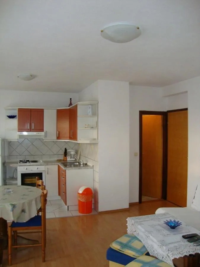 Apartment Crikvenica 5553E