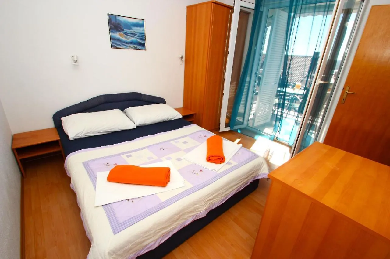 Apartment Crikvenica 5553E